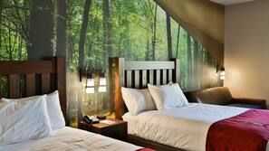 Blackout drapes, free WiFi, linens