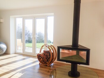 Avalon Deals Reviews Torpoint Gbr Wotif