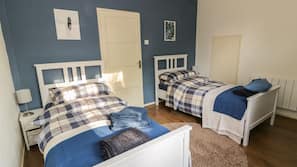 2 bedrooms