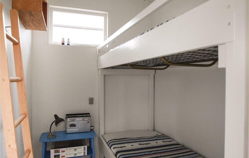 Hyggeligt Sommerhus Kun 100 Meter Fra Vandet ! - Juelsminde