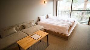 In-room safe, laptop workspace, free WiFi