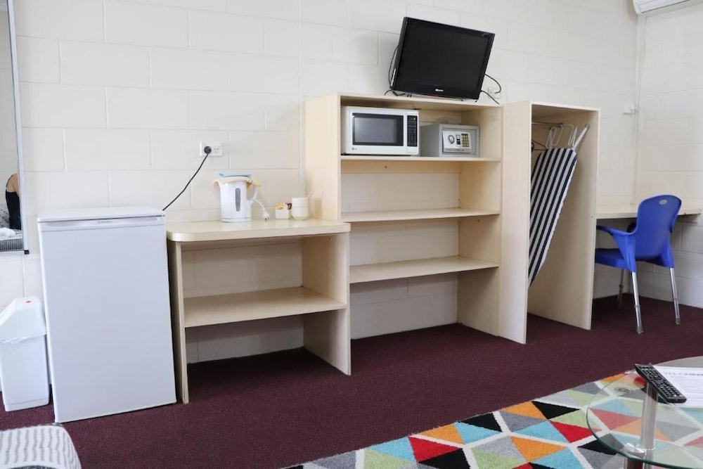 YAL Cairns - A Motel that makes a difference