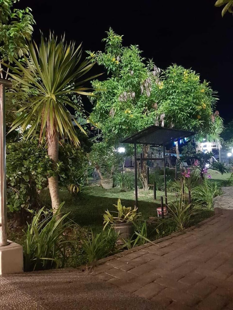 Fortune Front One Hotel Kendari in Kendari Best Rates & Deals on Orbitz