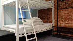 Premium bedding, in-room safe, individually decorated