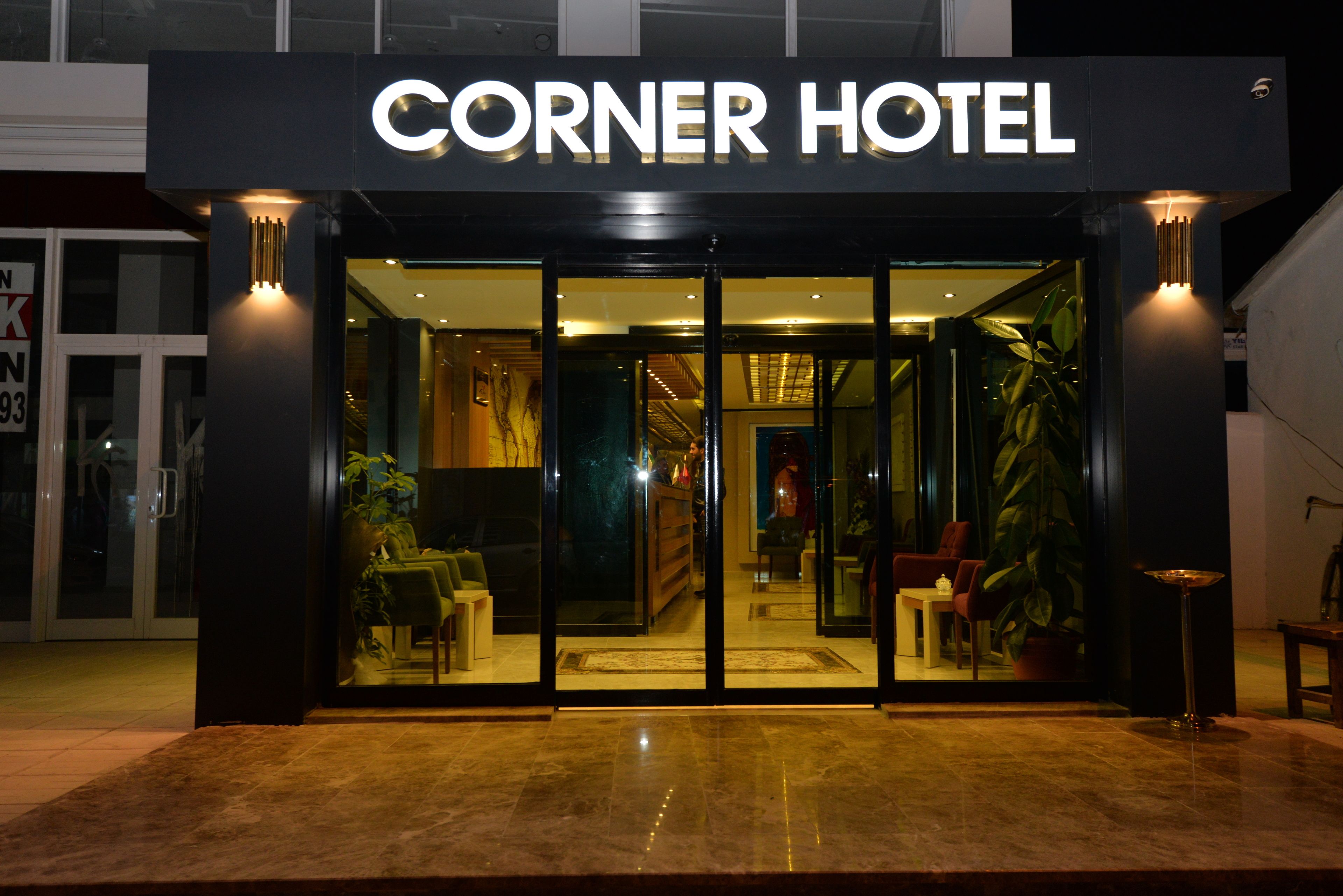 corner hotel van in van turkey expedia
