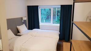Bureau, lits bébés (en supplément), Wi-Fi gratuit, draps fournis