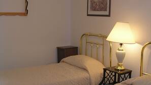 Iron/ironing board