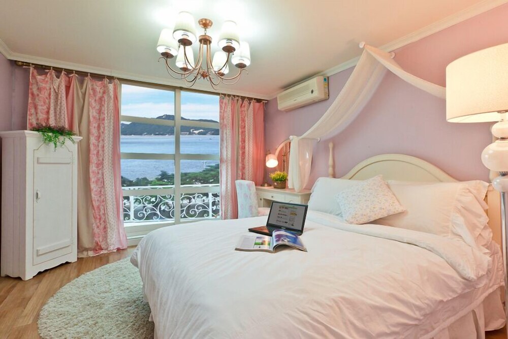 Ganghwa Ocean Travel Pension In Ganghwa Hotel Rates - 