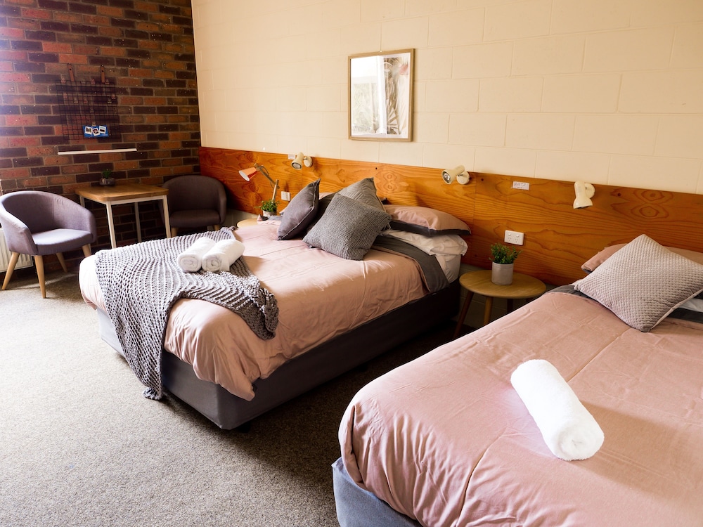 Valley View Lodge