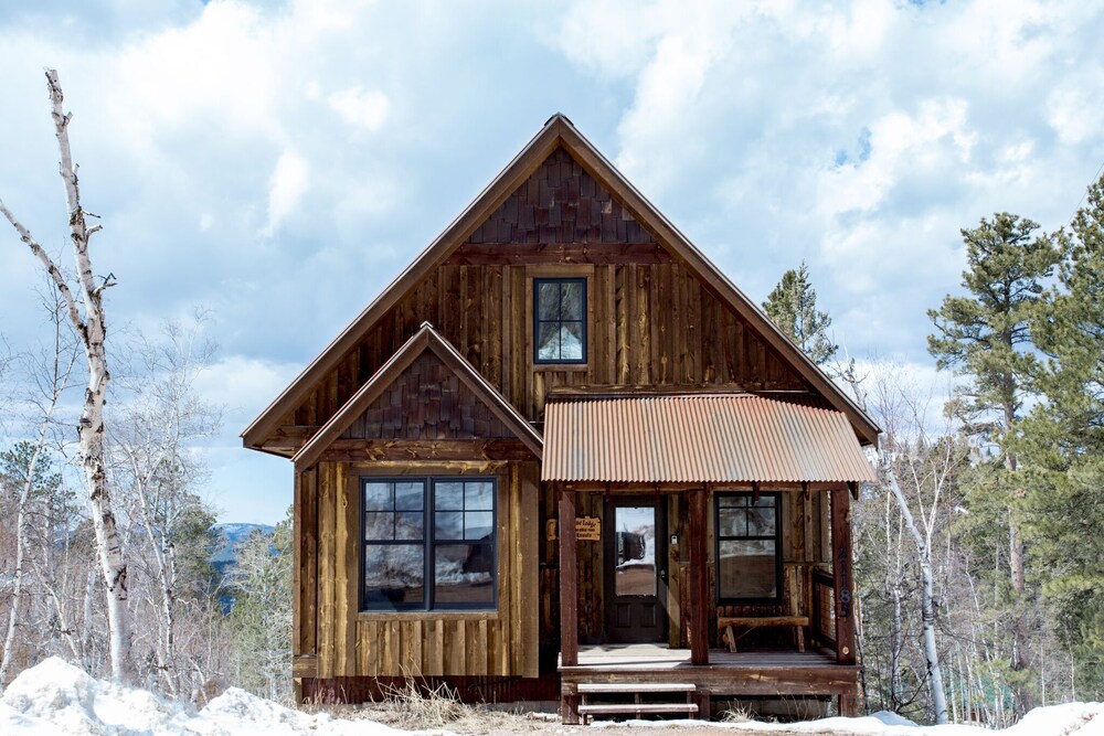 Big Pine Lodge Beautiful Mountain Views Private Hot Tub Close