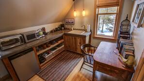 Fridge, microwave, coffee/tea maker, toaster