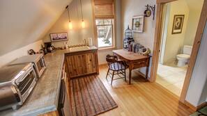 Iron/ironing board, cribs/infant beds, WiFi, linens