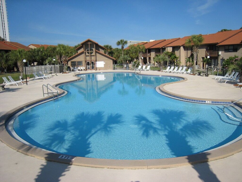 Gulf Highlands Condo Beachfront Pool Clubhouse Long Beach In Gulf Highlands Condo Beachfront Pool