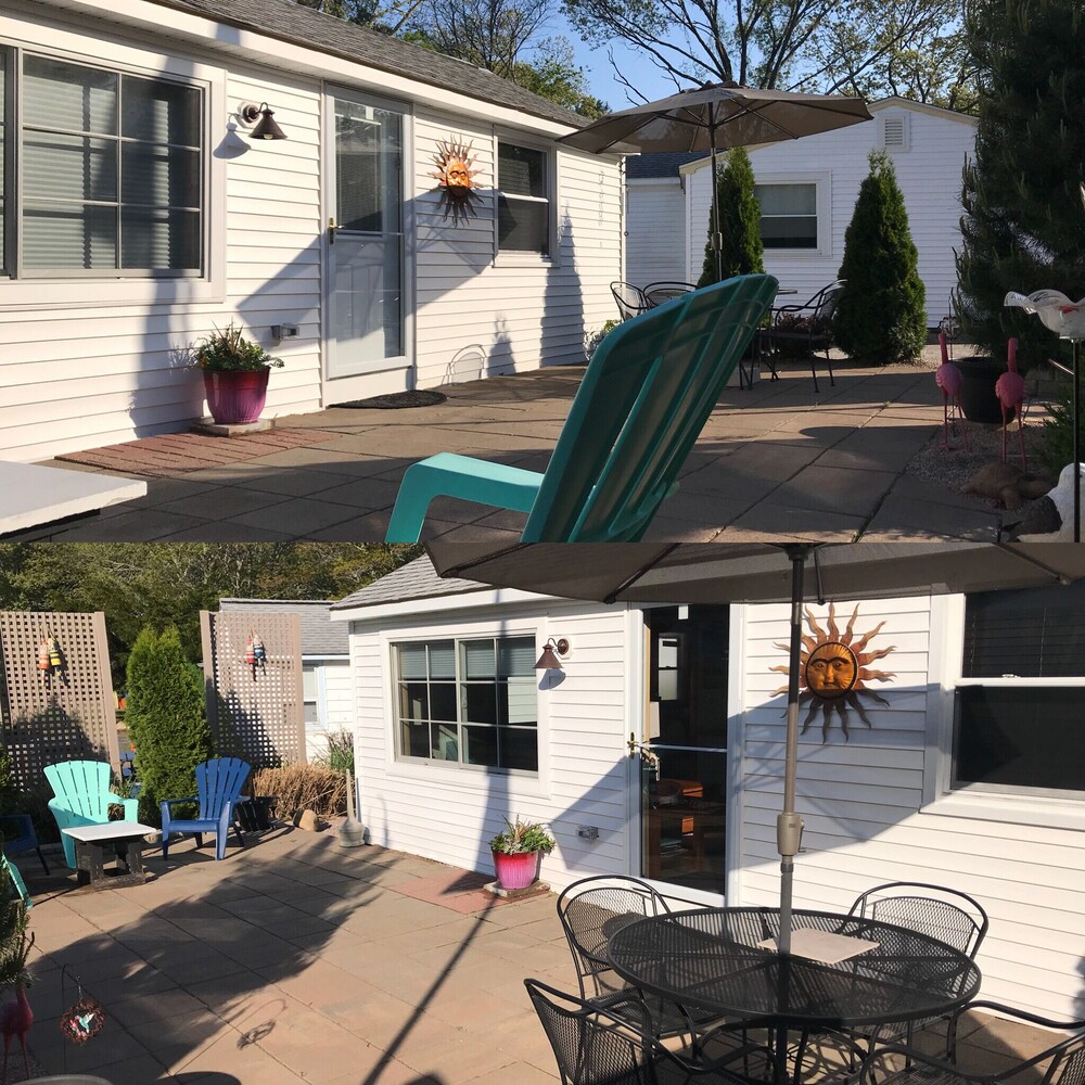 Misquamicut Westerly Secluded Beach Cottage 2018 remodeled and upgraded