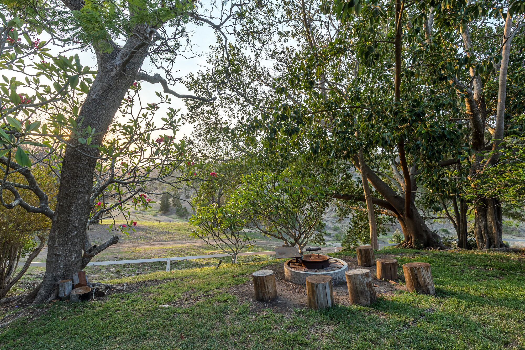Beaumont High Country Homestead - Peaceful Getaway on a Working Cattle Property
