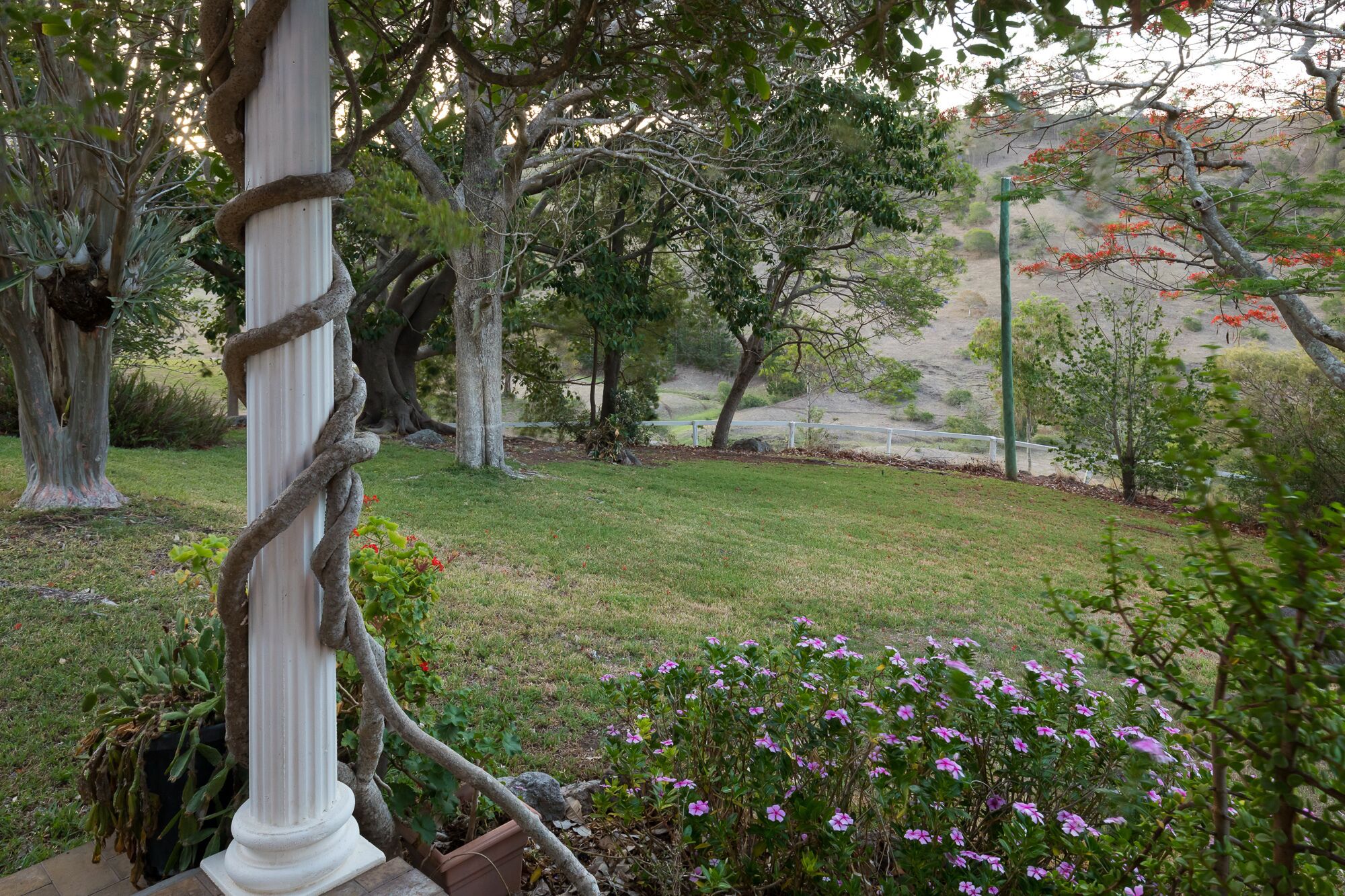 Beaumont High Country Homestead - Peaceful Getaway on a Working Cattle Property