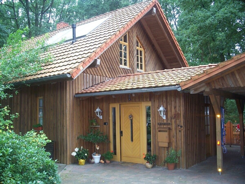 Ideal For Nature Lovers And Hikers Large Garden Dog Is Welcome