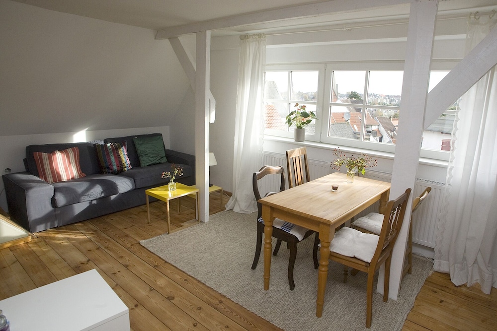 Studio With Panoramic Views, Centrally Located in d. Old Town With Parking Space u. Wireless Internet Access in Flensburg, Germany