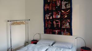 1 Schlafzimmer, Bügeleisen/Bügelbrett, WLAN, Bettwäsche
