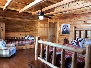 Private Secluded Yatesville Lake Cabin Rental Lakeview Wifi