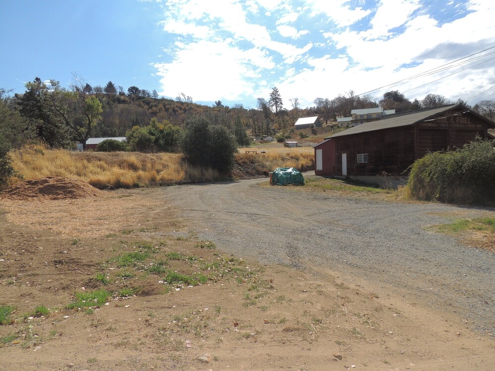 , Julian, CA  Historic Apple & Gold Mine Town A-Frame 1-Bed, Pets Okay