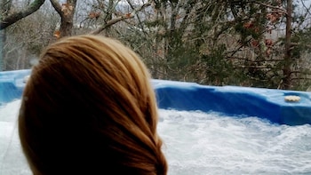 Cantilever Cabin Private Hot Tub Sauna Lake Tenkiller Sunsets