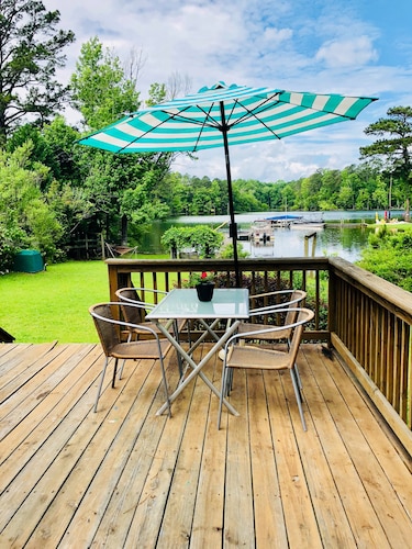 Lakefront Home On Beautiful Lake Murray In Columbia Hotel Rates Lakefront Home On Beautiful Lake Murray In Columbia Hotel Rates Reviews Orbitz