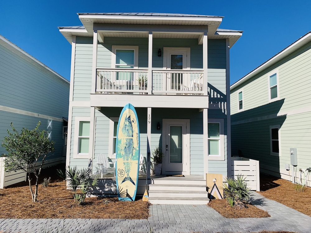 Vrbo Promotes This Vacation Beach Home With Private Heated Pool
