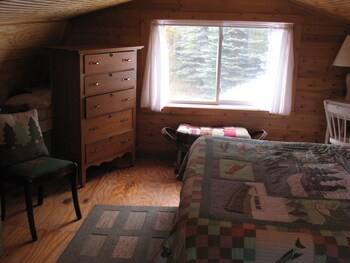 Cozy Clean Cabin Lavender Farm Accessible Upper Platte River 600