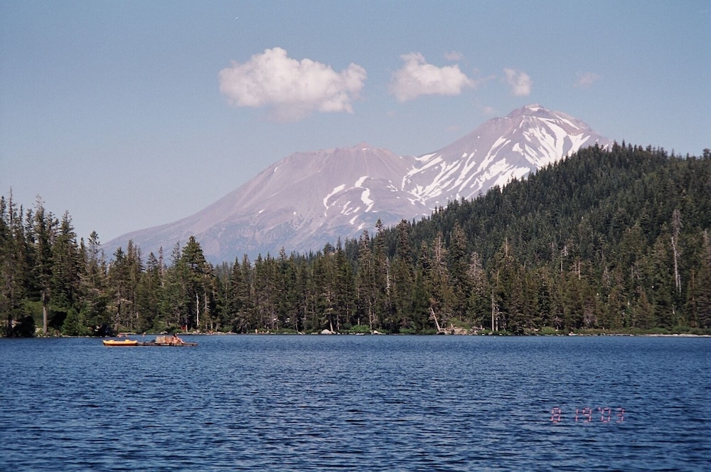 500 Acre  Ranch on the Foot of Mount Shasta.