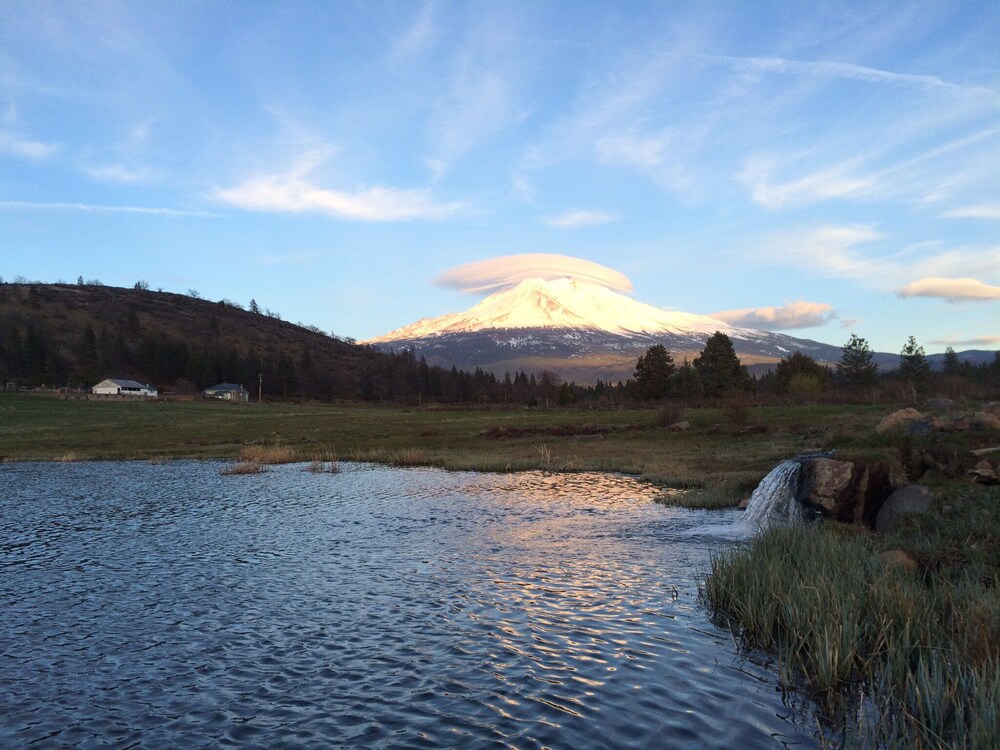 500 Acre  Ranch on the Foot of Mount Shasta.