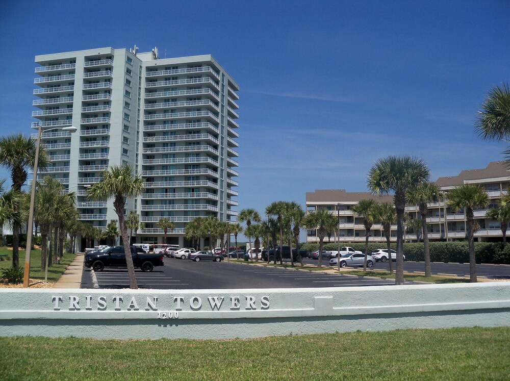 Tristan Towers In Pensacola Hotel Rates Reviews On Orbitz Featured Image