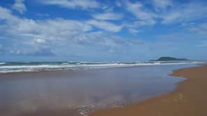 Beach nearby, beach towels
