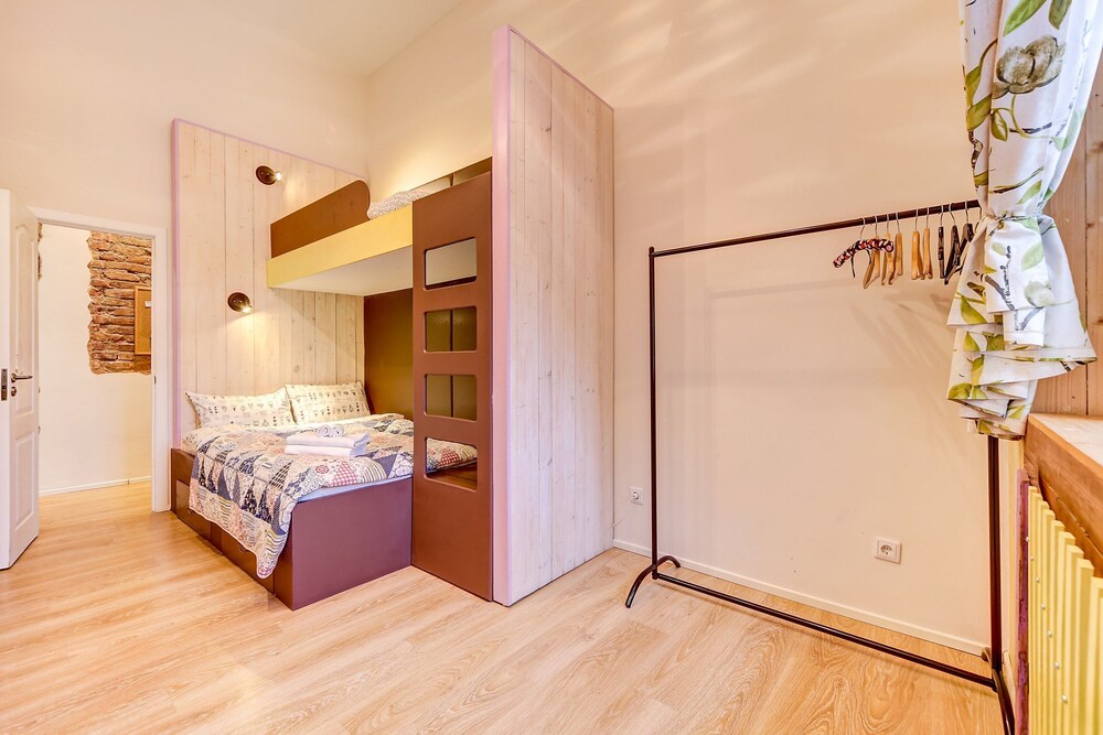 Welcome Home Apartments Ligovsky 99 In St Petersburg Hotel Rates Welcome Home Apartments Ligovsky 99