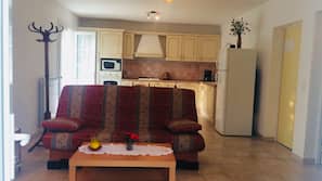 TV with cable channels