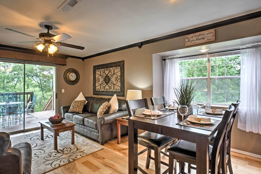 Branson Condo w/ Pool Access - Walk to Table Rock!