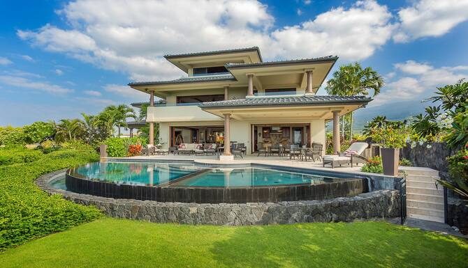 Absolute Oceanfront Estate Over 6 000 Ft Of Elegant Living In Kailua Kona Hi Expedia