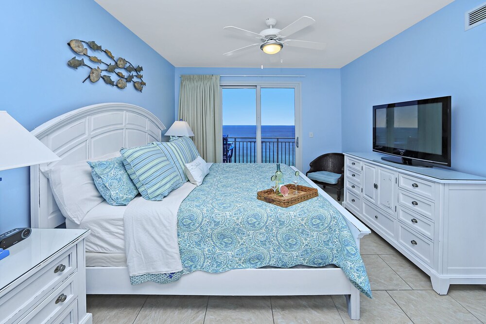 BEACHFRONT CONDO!!!! AMAZING GULF VIEWS!BCH SRVC INCL!!!