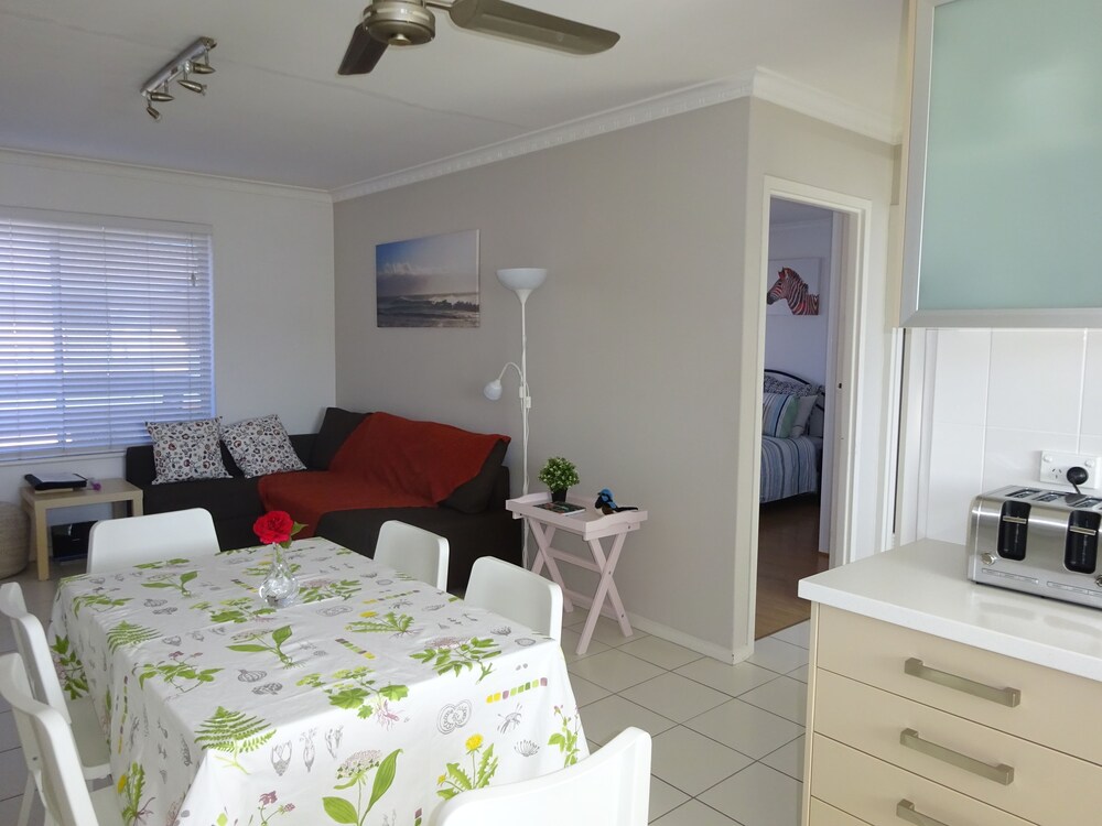 Selene Aurora Seaside Apartments In Adelaide Hotel Rates