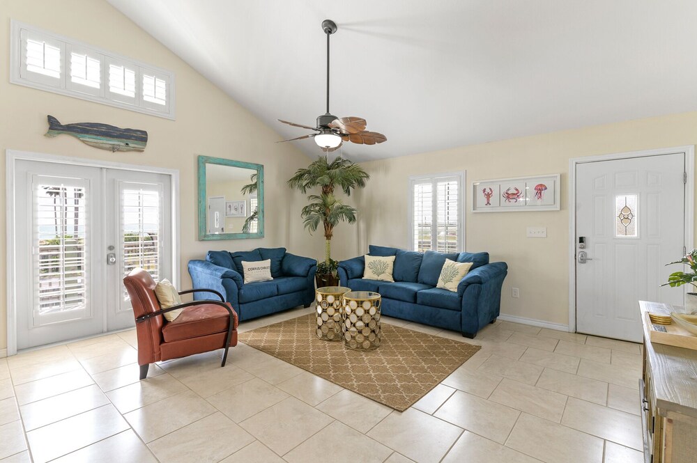 Gulf Breeze Beach House Corpus Christi Vrbo