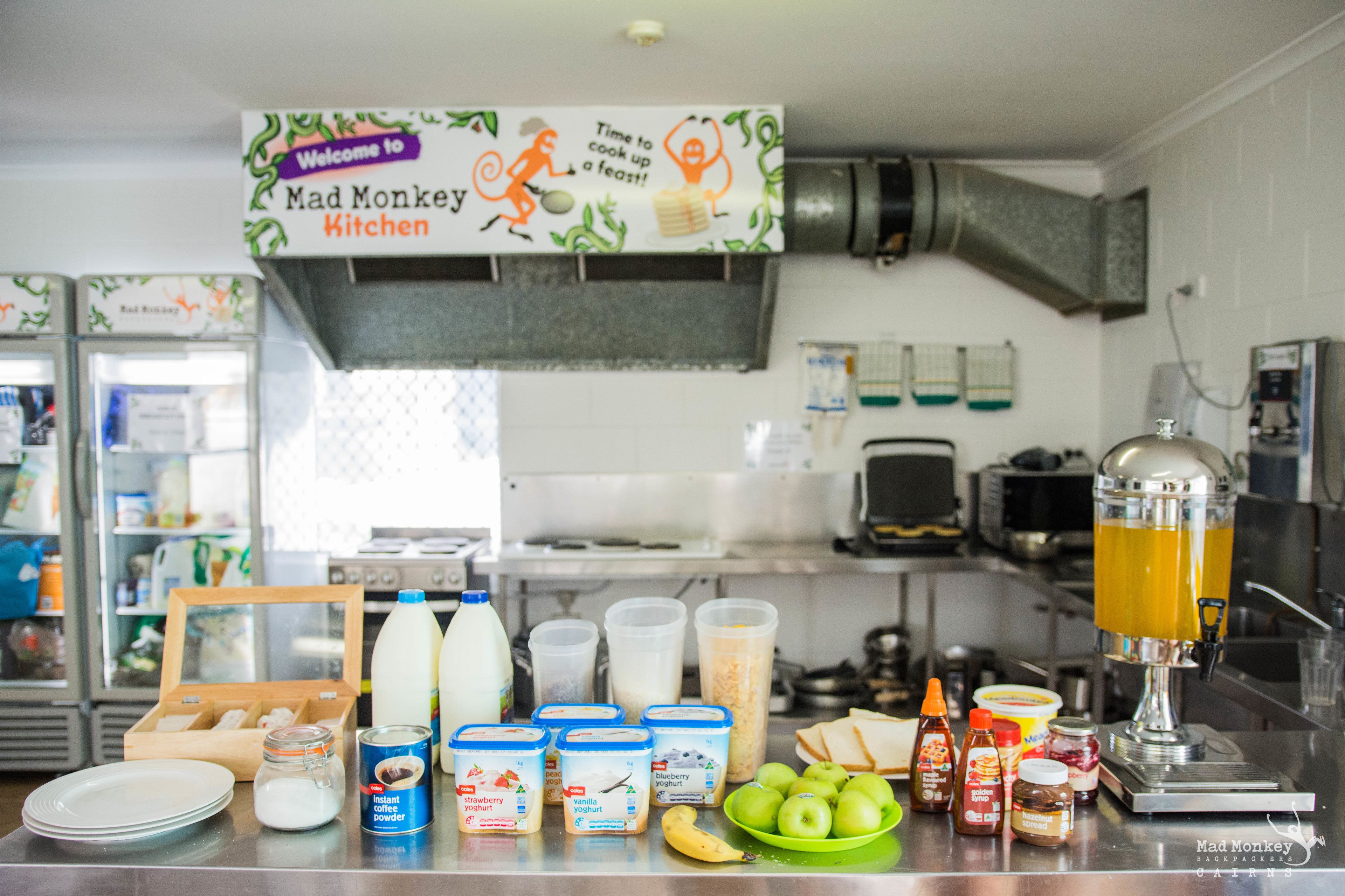 Mad Monkey Backpackers Waterfront