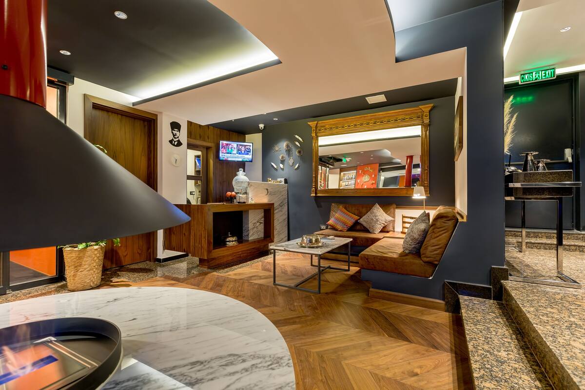 Hay Hotel Alsancak In Izmir Turkey Expedia