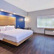 The 10 Best Hotels In Jackson Michigan For 2019 Expedia Tru By Hilton Jackson Mi