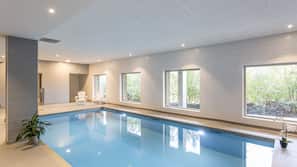 Piscine couverte