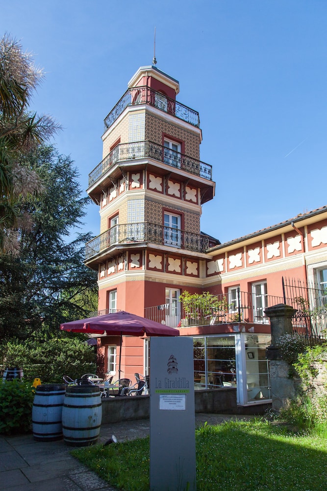 Posada Restaurante La Giraldilla in Liérganes, Spain