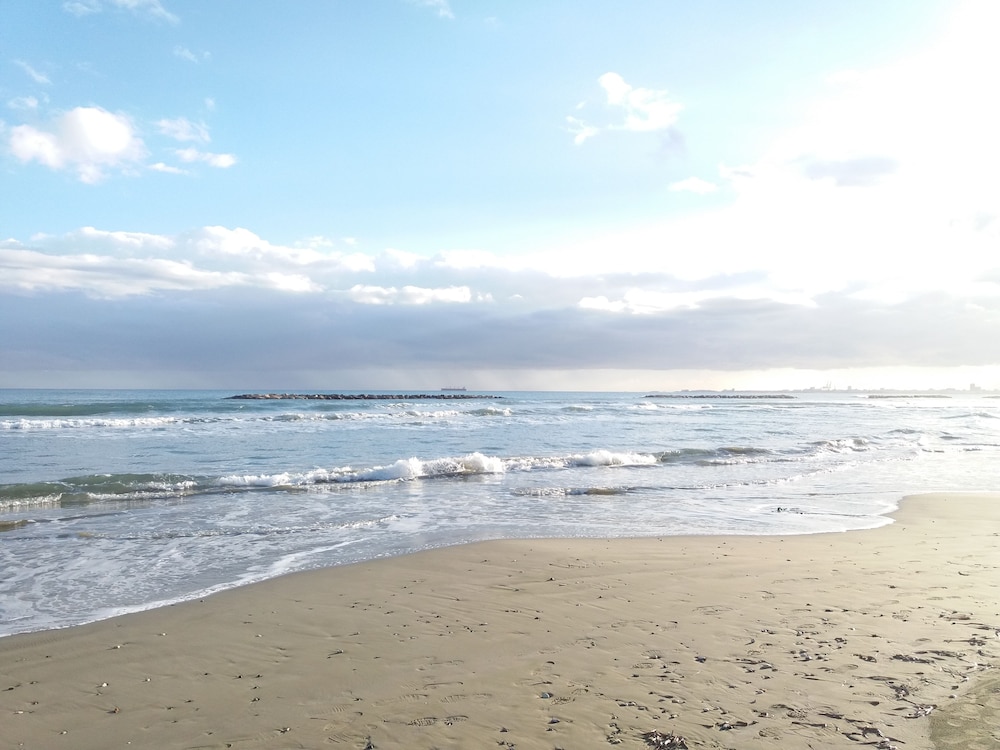 Aria Beach House 2018 Room Prices 61 Deals Reviews Expedia Aria Beach House 3 0 Out Of 5