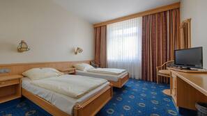 In-room safe, blackout drapes, soundproofing, cribs/infant beds