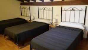 Couette en duvet d'oie, Wi-Fi gratuit, draps fournis