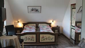 Zimmersafe, kostenlose Babybetten, kostenpflichtige Zustellbetten