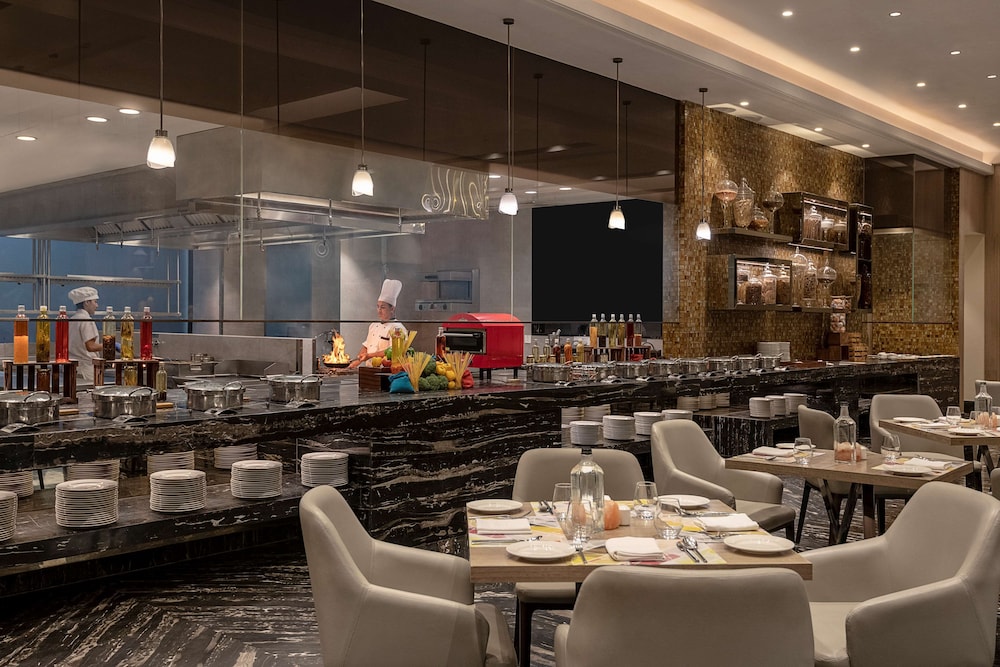 Radisson Mumbai Andheri MIDC, Mumbai: $91 Room Prices & Reviews